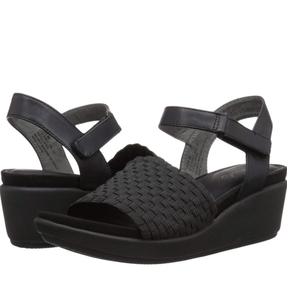 BareTraps - Black Platform Sandals